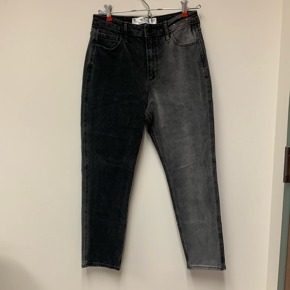 Hollister curvy high rise mom jeans